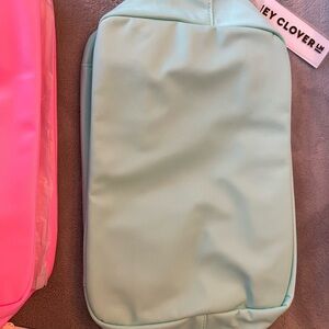 Stoney Clover Lane Green Cosmetic Bag Minimalist Design